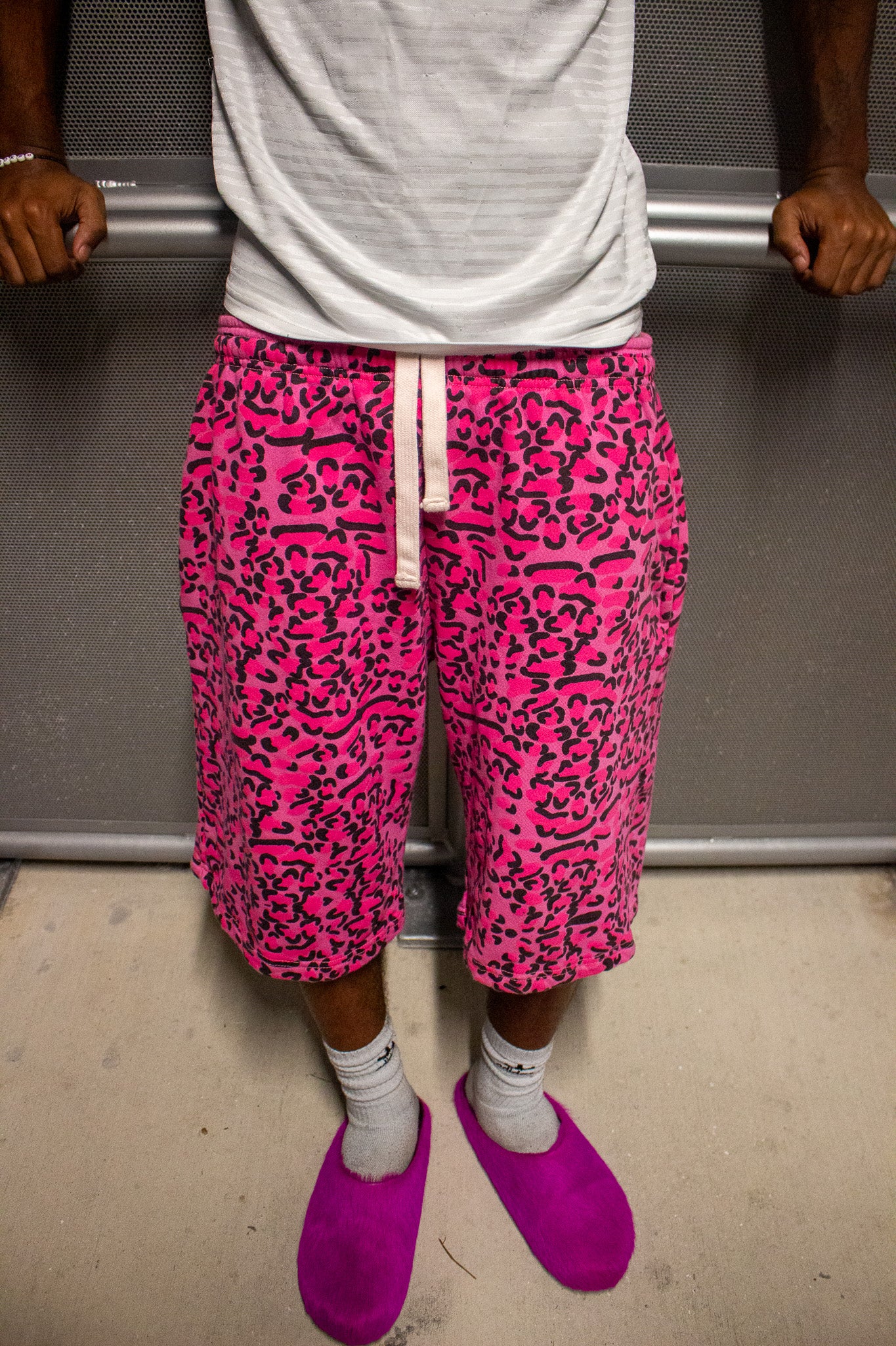 PINK LEOPARD SWEATSHORTS