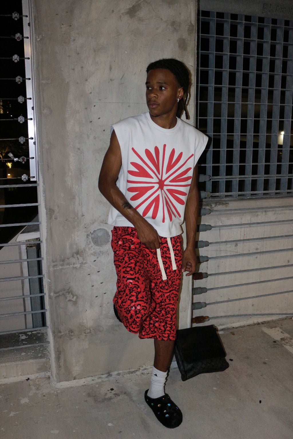 RED LEOPARD SWEATSHORTS